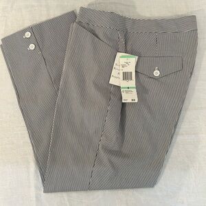 Jones New York Black and White Striped Cropped Pants NWT